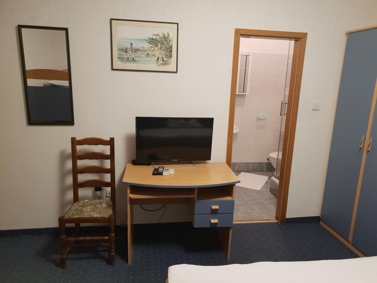 Pansion Laguna Metajna Εξωτερικό φωτογραφία