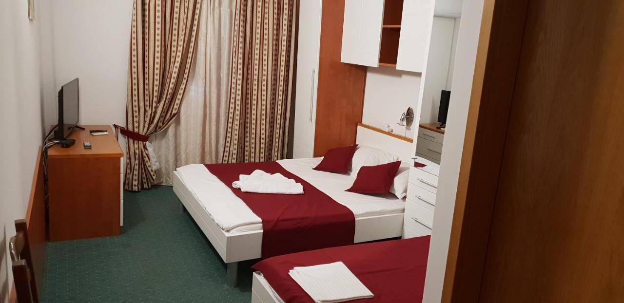 Pansion Laguna Metajna Εξωτερικό φωτογραφία
